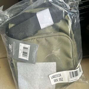 New Balance Sling bag